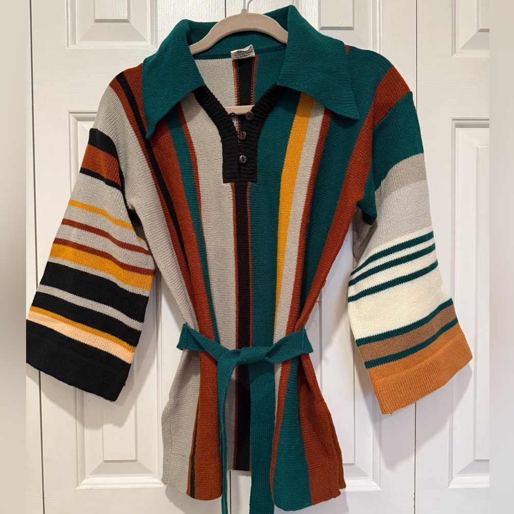 Vintage Sweater size Large
